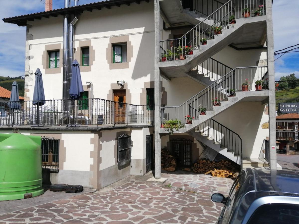 Hotel Labaiengo Ostatua Beinza-Labayen Exterior foto